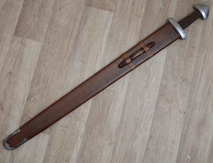 Epée de Frappe Viking forgée avec fourreau cuir de 95 cm 