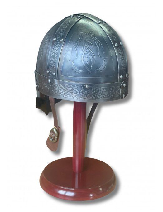 Casque Viking avec visière decoré